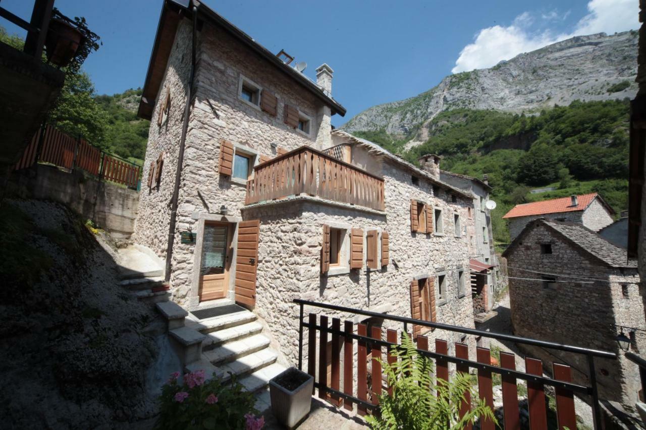 Albergo Diffuso Valcellina E Val Vajont In Casso Екстер'єр фото
